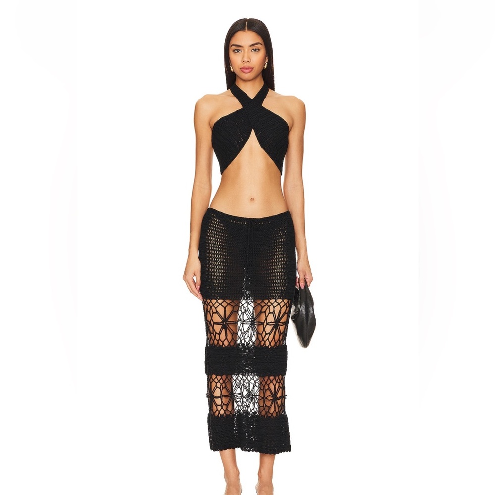Naja skirt set in black